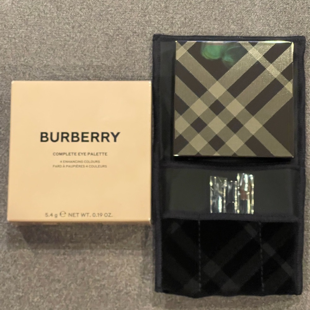Burberry Complete Eye Palette - 02 Mocha - Picture 2 of 6